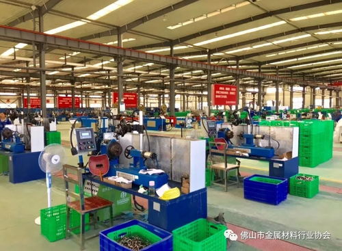執行會長李強走訪重慶巨源不銹鋼梁平工廠，并參觀智博會源巨源不銹鋼水管展臺